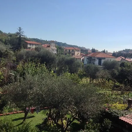 Апартаменти Salto Del Gatto In Centro