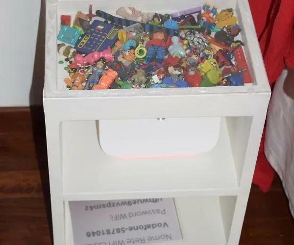 Salto Del Gatto In Centro * Специя